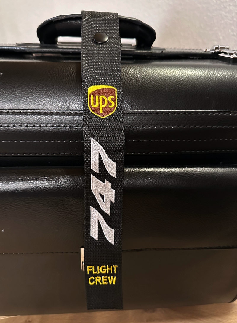 UPS CREW Streamer Boeing 747